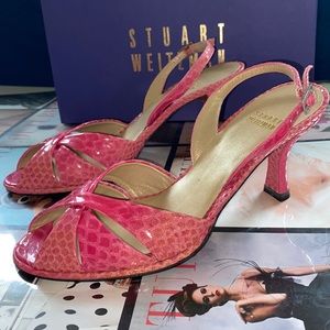 Stuart Weitzman Loretta Fuchsia Nappa peep toe 7